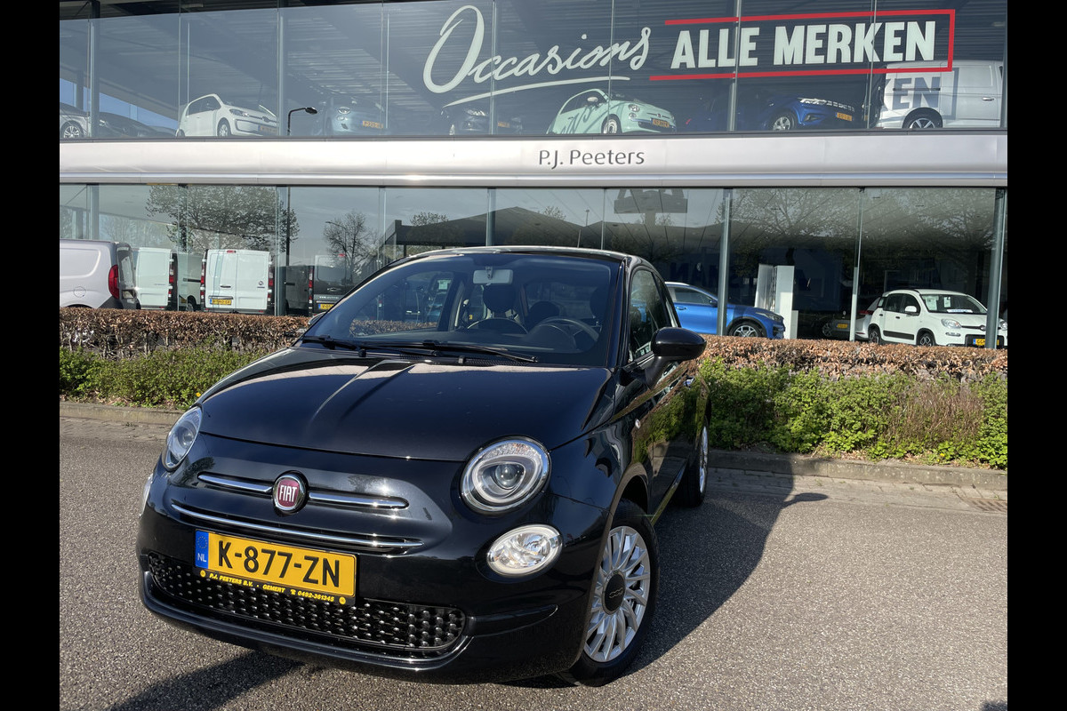 Fiat 500 1.2 Lounge Cruise control - Licht metalen velgen - Navigatie - Panoramadak - Parkeersensoren achter - regensensor - mistlampen - lederen stuurwiel Fiat 500 1.2 Lounge Cruise control - Licht metalen velgen - Navigatie - Panoramadak - Parkeersensoren achter - regensensor - mistlampen - lederen stuurwiel