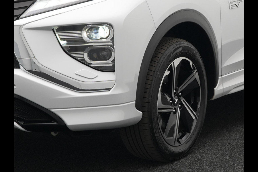 Mitsubishi Eclipse Cross 2.4 Business Intense+ Plug In Hybrid Dealer O.H. PHEV | Alcantara Sportstoelen Verwarmd | Adaptive Cruise | Navigatie | 360 Camera | Apple Carplay | Stoel & Stuurverwarming | DAB |