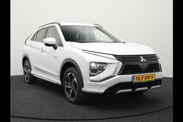Mitsubishi Eclipse Cross 2.4 Business Intense+ Plug In Hybrid Dealer O.H. PHEV | Alcantara Sportstoelen Verwarmd | Adaptive Cruise | Navigatie | 360 Camera | Apple Carplay | Stoel & Stuurverwarming | DAB |