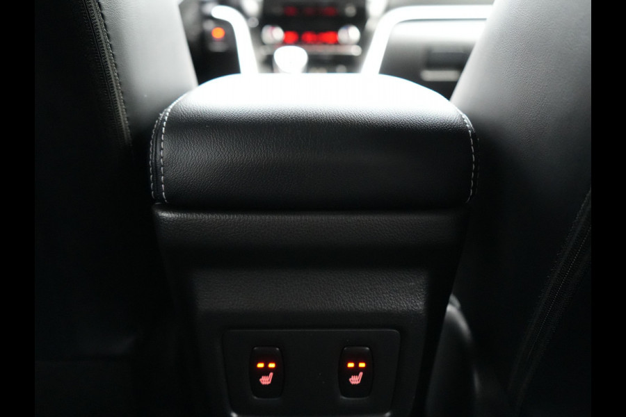 Mitsubishi Eclipse Cross 2.4 Business Intense+ Plug In Hybrid Dealer O.H. PHEV | Alcantara Sportstoelen Verwarmd | Adaptive Cruise | Navigatie | 360 Camera | Apple Carplay | Stoel & Stuurverwarming | DAB |