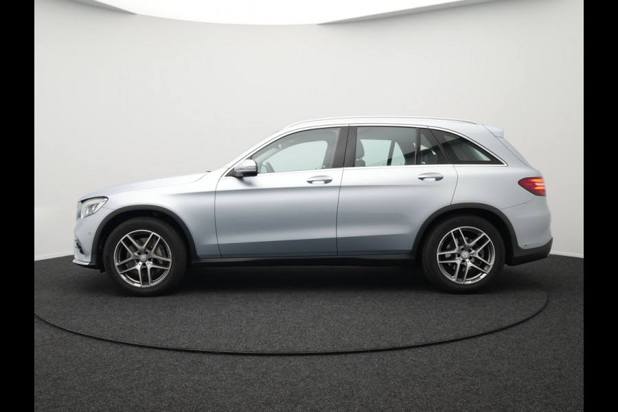 Mercedes-Benz GLC 250 4MATIC Prestige AMG | Luchtvering | Adaptive Cruise | Navigatie | 360 Camera | Half Lederen Sportstoelen Verwarmd |  19'' Licht Metaal |