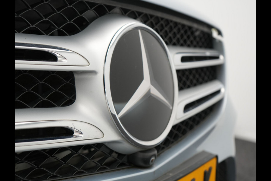 Mercedes-Benz GLC 250 4MATIC Prestige AMG | Luchtvering | Adaptive Cruise | Navigatie | 360 Camera | Half Lederen Sportstoelen Verwarmd |  19'' Licht Metaal |