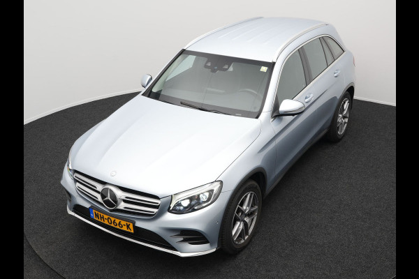 Mercedes-Benz GLC 250 4MATIC Prestige AMG | Luchtvering | Adaptive Cruise | Navigatie | 360 Camera | Half Lederen Sportstoelen Verwarmd |  19'' Licht Metaal |