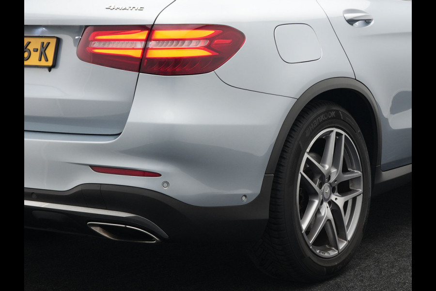Mercedes-Benz GLC 250 4MATIC Prestige AMG | Luchtvering | Adaptive Cruise | Navigatie | 360 Camera | Half Lederen Sportstoelen Verwarmd |  19'' Licht Metaal |