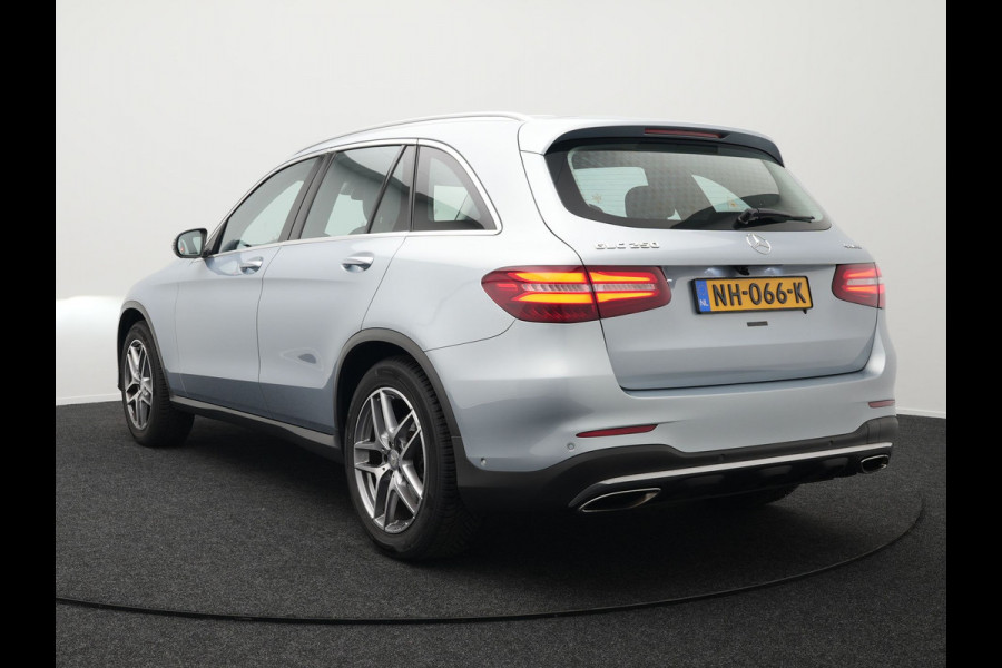 Mercedes-Benz GLC 250 4MATIC Prestige AMG | Luchtvering | Adaptive Cruise | Navigatie | 360 Camera | Half Lederen Sportstoelen Verwarmd |  19'' Licht Metaal |