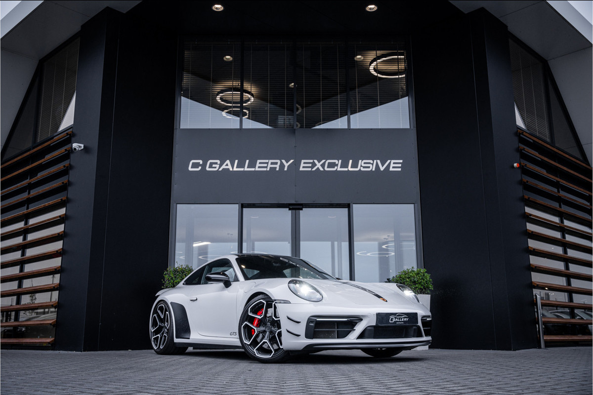 Porsche 911 992 3.0 Carrera GTS Sport Chrono - Techart Optic l Kreide Grijs l Panorama Porsche 911 992 3.0 Carrera GTS Sport Chrono - Techart Optic l Kreide Grijs l Panorama