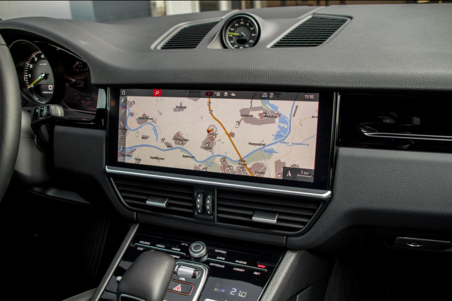 Porsche Cayenne Coupé 3.0 E-Hybrid | Pano| Luchtv. | Trekhaak | Memory | Sport Chrono