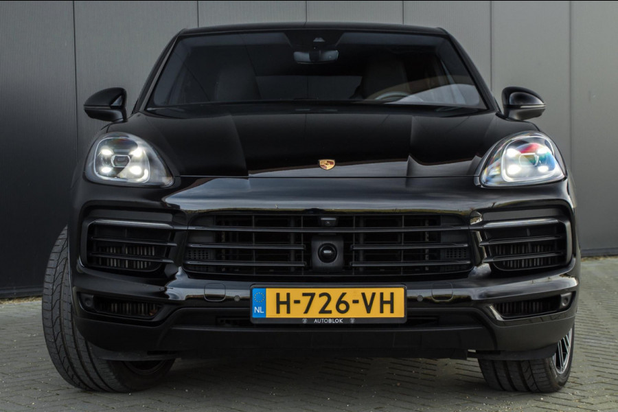 Porsche Cayenne Coupé 3.0 E-Hybrid | Pano| Luchtv. | Trekhaak | Memory | Sport Chrono