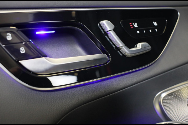 Mercedes-Benz GLC 300e 4MATIC AMG 63 Look / Head Up / Memory / 360 Camera / Acc / Lane Assist / Dode Hoek / Open Pano / Led