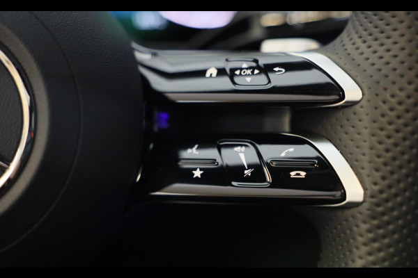 Mercedes-Benz GLC 300e 4MATIC AMG 63 Look / Head Up / Memory / 360 Camera / Acc / Lane Assist / Dode Hoek / Open Pano / Led