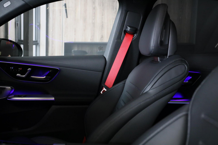 Mercedes-Benz GLC 300e 4MATIC AMG 63 Look / Head Up / Memory / 360 Camera / Acc / Lane Assist / Dode Hoek / Open Pano / Led