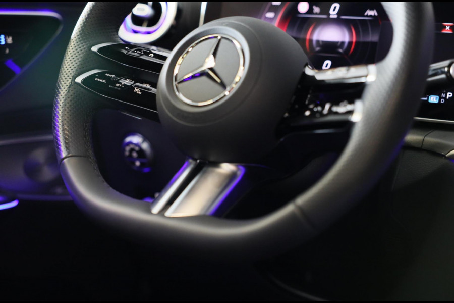Mercedes-Benz GLC 300e 4MATIC AMG 63 Look / Head Up / Memory / 360 Camera / Acc / Lane Assist / Dode Hoek / Open Pano / Led