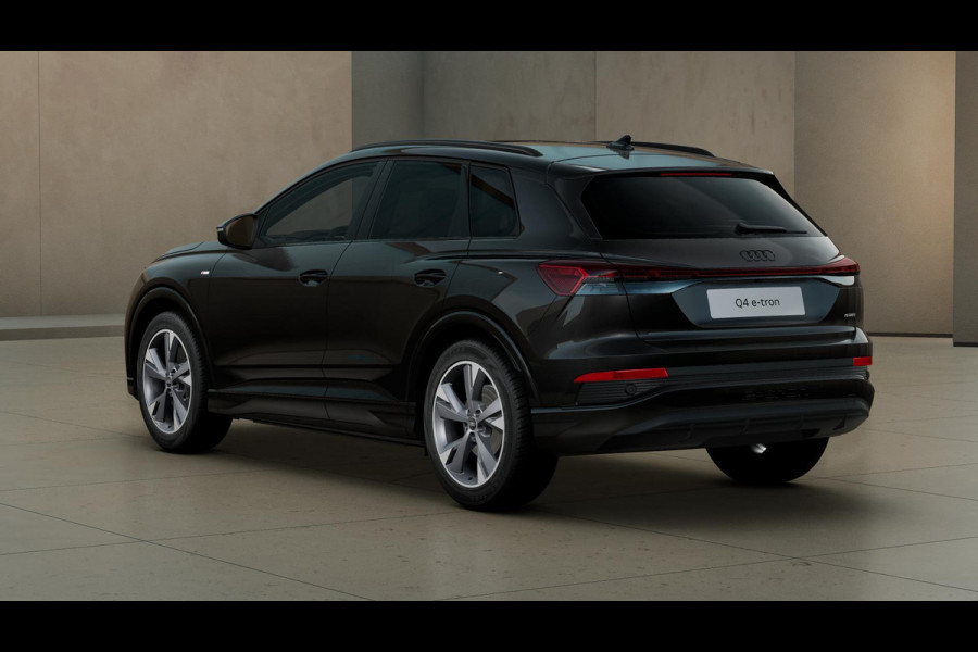 Audi Q4 e-tron 45 quattro S Edition 82 kWh panoramadak, achteruitrijcamera, SONOS soundsysteem, optiekpakket zwart plus, privacy glass, comfortpakket