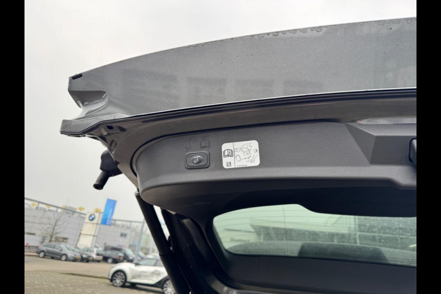 Ford Kuga 1.5 EcoBoost ST-Line | Wordt verwacht | Winter Pack | Camera | Navigatie | Trekhaak