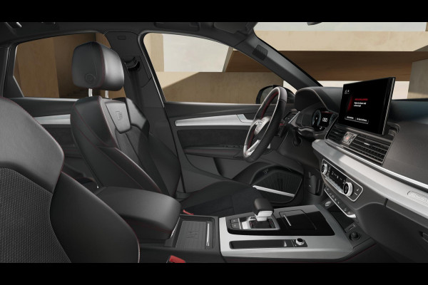 Audi Q5 Sportback S edition Competition 50 TFSI e 220 kW / 299 PK SU panoramadak, assitentiepakket tour&parking, B&O soundsysteem, luchtvering, leder/alcantara interieur, optiekpakket zwart plus, rode stiksels interieur