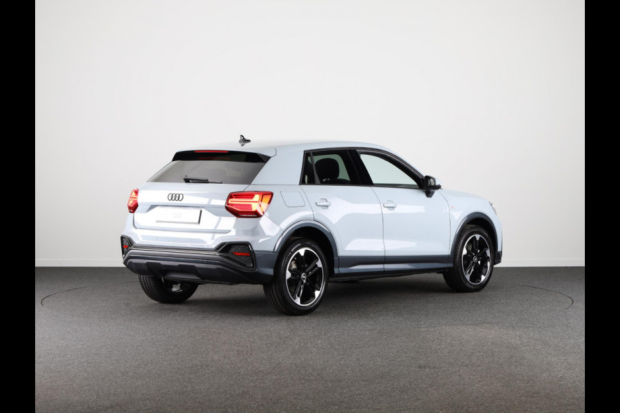 Audi Q2 S edition 35 TFSI 110 kW / 150 pk Hatchback 7 vers stoelverwarming, optiek pakket zwart plus, Audi soundsysteem