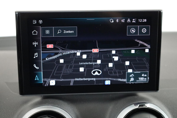 Audi Q2 S edition 35 TFSI 110 kW / 150 pk Hatchback 7 vers stoelverwarming, optiek pakket zwart plus, Audi soundsysteem