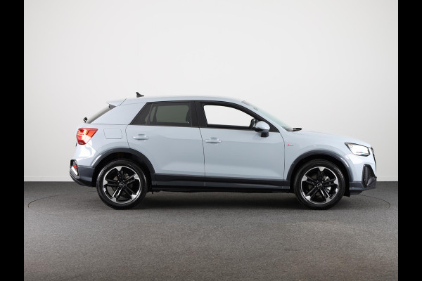 Audi Q2 S edition 35 TFSI 110 kW / 150 pk Hatchback 7 vers stoelverwarming, optiek pakket zwart plus, Audi soundsysteem