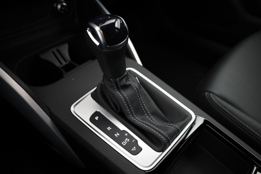 Audi Q2 S edition 35 TFSI 110 kW / 150 pk Hatchback 7 vers stoelverwarming, optiek pakket zwart plus, Audi soundsysteem