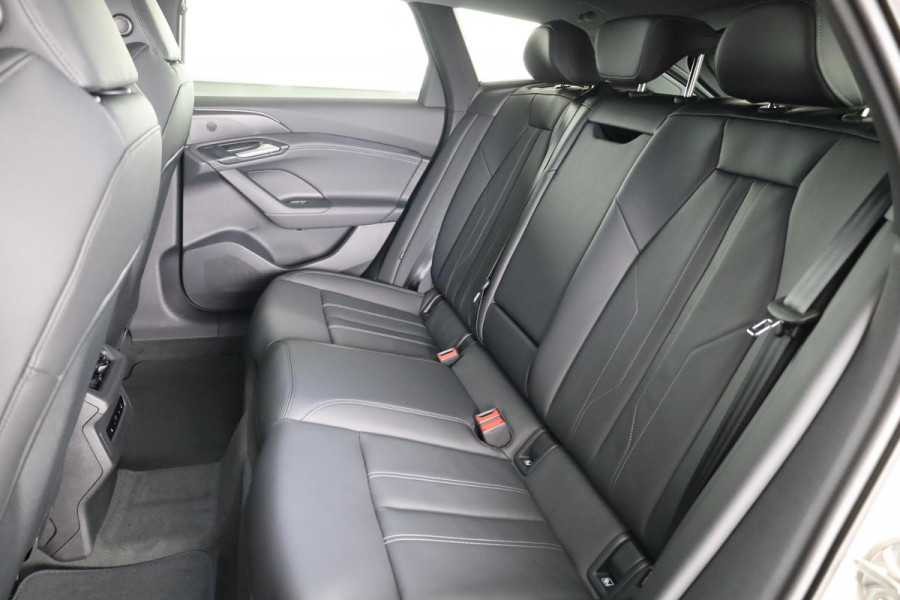 Audi A6 Avant Advanced edition e-tron 270kW/367pk 100kWh Avant E Tech Plus pakket, leder interieur, optiek pakket zwart-glanzend, privacy glass