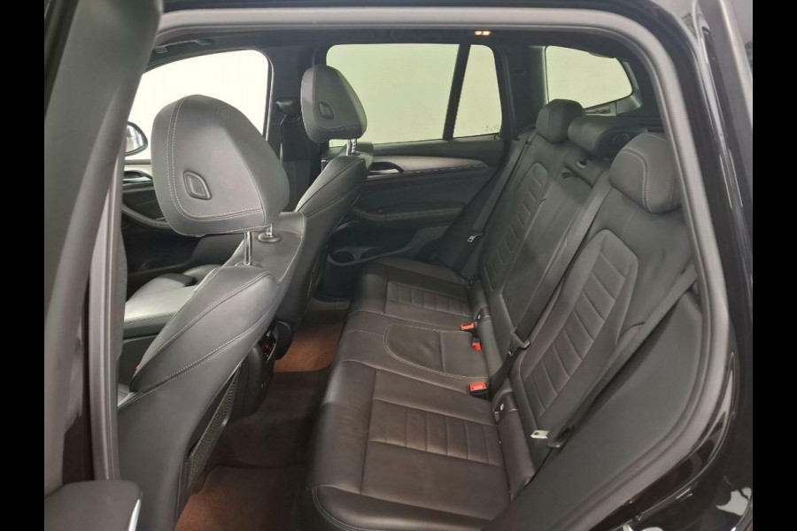BMW X3 xDrive20i M Sport Black Edition Pano HUD Sfeer NAP
