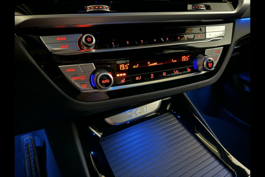 BMW X3 xDrive20i M Sport Black Edition Pano HUD Sfeer NAP