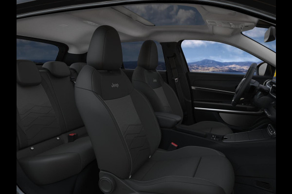 Jeep Avenger 1.2 e-Hybrid Summit | Winter Pack | Schuif/Kanteldak | Infotaiment&Convenience Pack