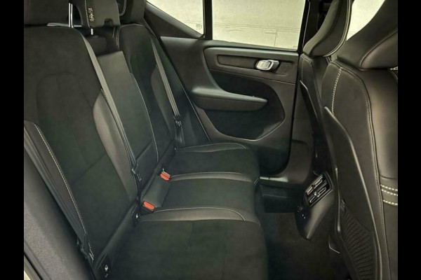 Volvo XC40 1.5 T5 Recharge R-Design Pano Cruise Camera