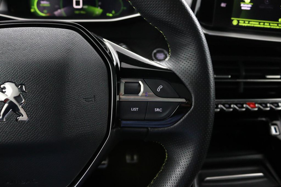 Peugeot 208 1.2 PureTech GT-Line*ACC*PANO*CARPLAY*ECC*LED*