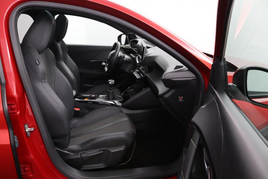 Peugeot 208 1.2 PureTech GT-Line*ACC*PANO*CARPLAY*ECC*LED*