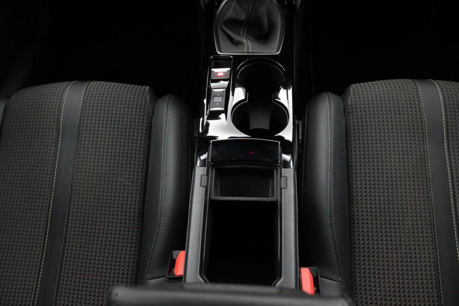 Peugeot 208 1.2 PureTech GT-Line*ACC*PANO*CARPLAY*ECC*LED*