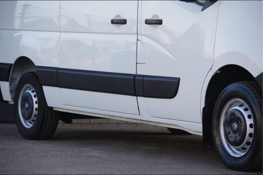 Opel Movano 2.3 Turbo L2H2 136PK, 2X SCHUIFDEUR, TREKHAAK, CRUISE, NAP, CLIMA, NAVI, PARKEERSENSOREN, NL AUTO
