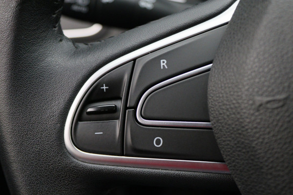 Renault MEGANE Estate 1.3 TCe Zen Apple Carplay, LED, Climate, Navigatie, Cruise, DAB, Trekhaak