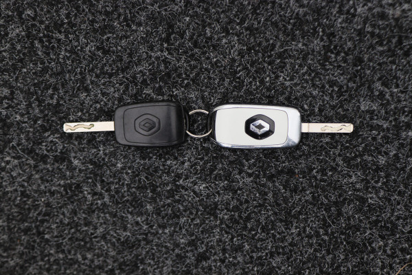 Renault MEGANE Estate 1.3 TCe Zen Apple Carplay, LED, Climate, Navigatie, Cruise, DAB, Trekhaak