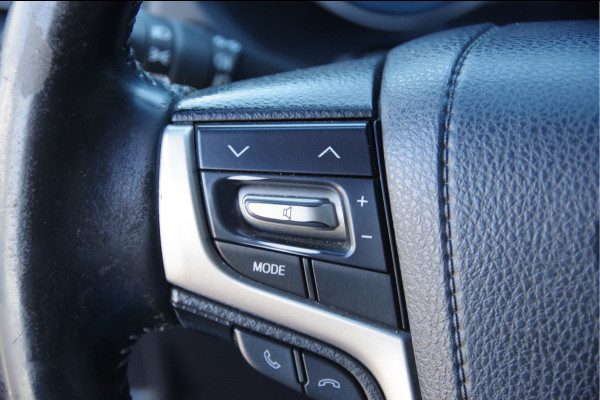 Toyota Land Cruiser 2.8 D-4D-F 177PK AUT. LED, 3.5T TREKHAAK, CAMERA, NAVI, CRUISE, CLIMA, STOELVERWARMING, ELEKTR.