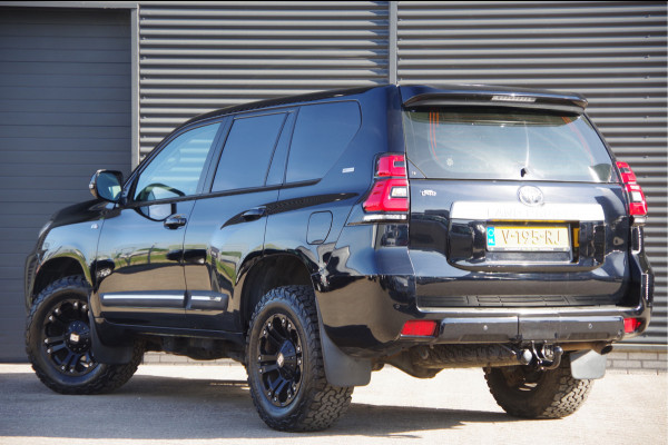 Toyota Land Cruiser 2.8 D-4D-F 177PK AUT. LED, 3.5T TREKHAAK, CAMERA, NAVI, CRUISE, CLIMA, STOELVERWARMING, ELEKTR.