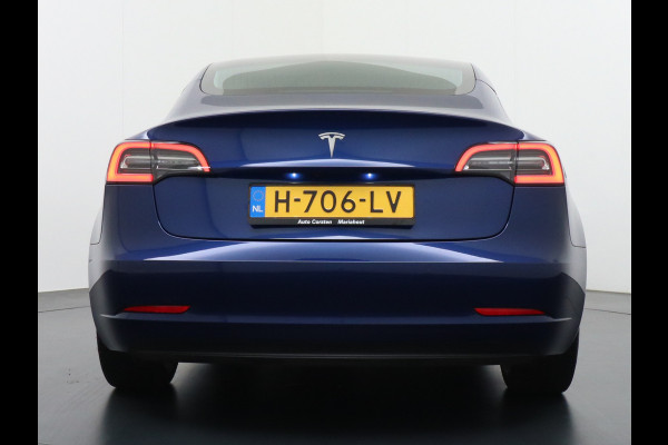 Tesla Model 3 RWD SR+ 60kWh 325PK FSD 3-Computer Lmv 19" AutoPilot Leder PanoDak Adaptive-Cruise Lmv Camera's Elektr.-Stuur+Stoelen+Spiegels+G Navi LED Comfortstoelen ACC DAB Keyless en Voorverwarmen interieur via App One-Pedal-Drive Origineel Nederlandse auto tot 11kw laden thuis! Garantie Accu tot 12-03-2028 max 160.000km 1.584kg licht!