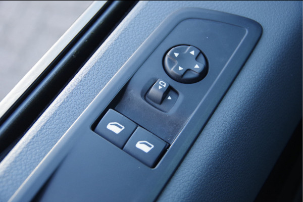 Toyota ProAce Worker 2.0 L3, 177PK AUT. KEYLESS, CAMERA, CLIMA, NAVI, CRUISE, APPLE CARPLAY, 16'' LMV