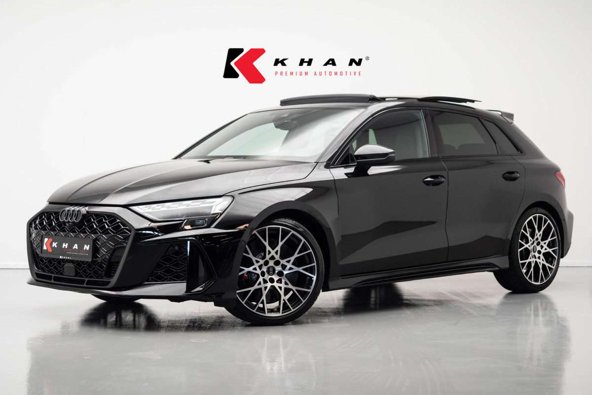 Audi RS3 Sportback 2.5 TFSI quattro |Pano|Memory|HUD|Massage|Sonos| Audi RS3 Sportback 2.5 TFSI quattro |Pano|Memory|HUD|Massage|Sonos|
