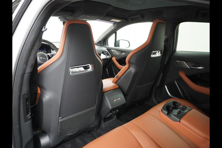 Jaguar I-PACE EV400 PK First HSE Pano-Dak Matrix LED Luchtvering €108K-nieuw! Lmv 22" Alcantara Stuur Leder-KuipStoelen+Ventilatie+Geheugen Ap Meridian™ Surround 825Watt Dual-Ecc achter ! Driver-Assistance-Pack AEB DodehoekDetector ASR Hill-Hold Roll-Stability Control Verkeersborddetectie vermoeidheidsherkenning Uitparke Orig. NLse auto 4,8sec 0-100 Snelladen tot 104kw DC 696Nm koppel ! 90kwh accu !