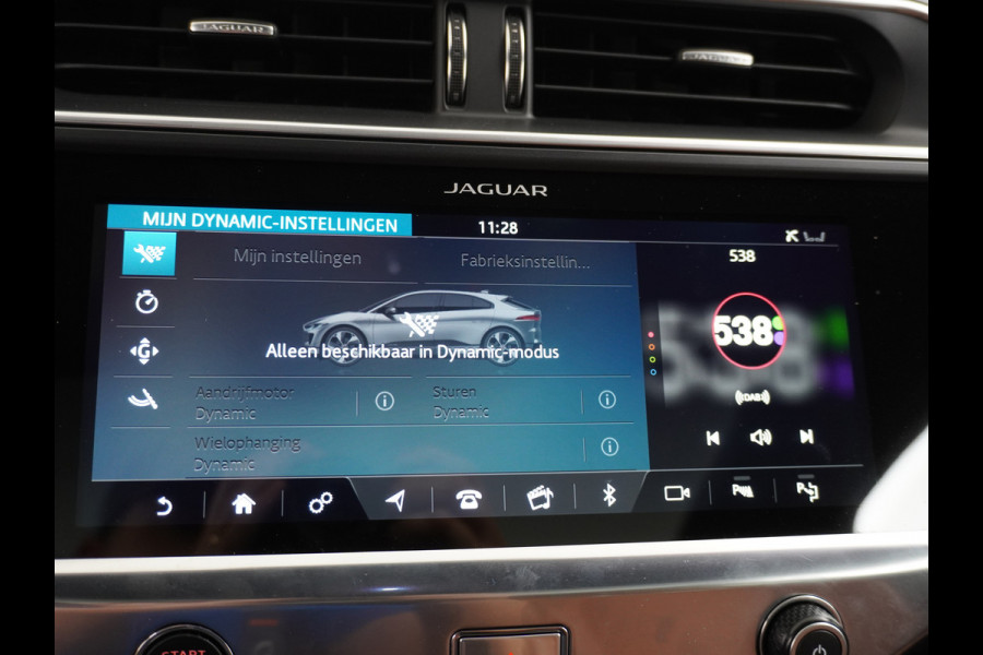 Jaguar I-PACE EV400 PK First HSE Pano-Dak Matrix LED Luchtvering €108K-nieuw! Lmv 22" Alcantara Stuur Leder-KuipStoelen+Ventilatie+Geheugen Ap Meridian™ Surround 825Watt Dual-Ecc achter ! Driver-Assistance-Pack AEB DodehoekDetector ASR Hill-Hold Roll-Stability Control Verkeersborddetectie vermoeidheidsherkenning Uitparke Orig. NLse auto 4,8sec 0-100 Snelladen tot 104kw DC 696Nm koppel ! 90kwh accu !