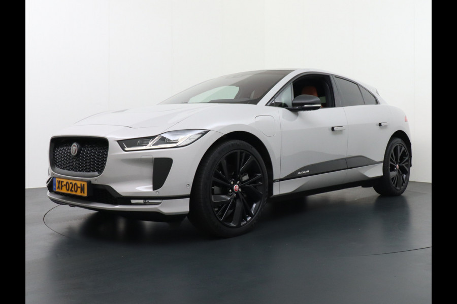 Jaguar I-PACE EV400 PK First HSE Pano-Dak Matrix LED Luchtvering €108K-nieuw! Lmv 22" Alcantara Stuur Leder-KuipStoelen+Ventilatie+Geheugen Ap Meridian™ Surround 825Watt Dual-Ecc achter ! Driver-Assistance-Pack AEB DodehoekDetector ASR Hill-Hold Roll-Stability Control Verkeersborddetectie vermoeidheidsherkenning Uitparke Orig. NLse auto 4,8sec 0-100 Snelladen tot 104kw DC 696Nm koppel ! 90kwh accu !