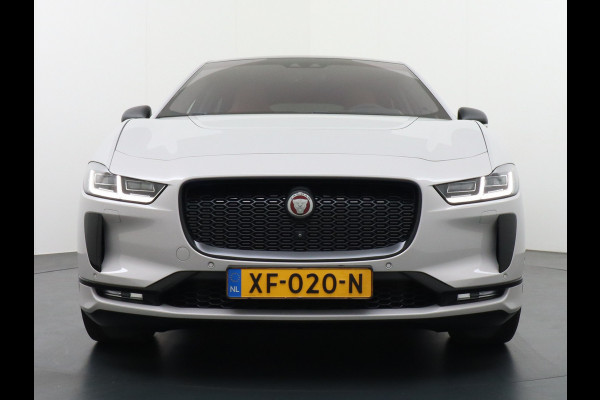 Jaguar I-PACE EV400 PK First HSE Pano-Dak Matrix LED Luchtvering €108K-nieuw! Lmv 22" Alcantara Stuur Leder-KuipStoelen+Ventilatie+Geheugen Ap Meridian™ Surround 825Watt Dual-Ecc achter ! Driver-Assistance-Pack AEB DodehoekDetector ASR Hill-Hold Roll-Stability Control Verkeersborddetectie vermoeidheidsherkenning Uitparke Orig. NLse auto 4,8sec 0-100 Snelladen tot 104kw DC 696Nm koppel ! 90kwh accu !