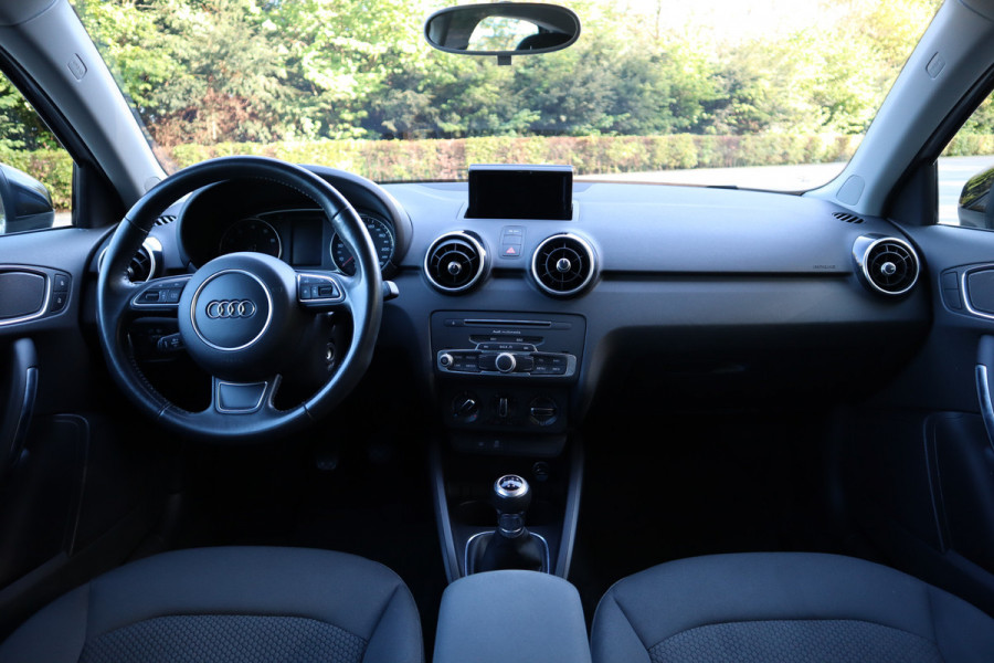 Audi A1 Sportback 1.0 TFSI Adrenalin | 5drs. | S-line |
