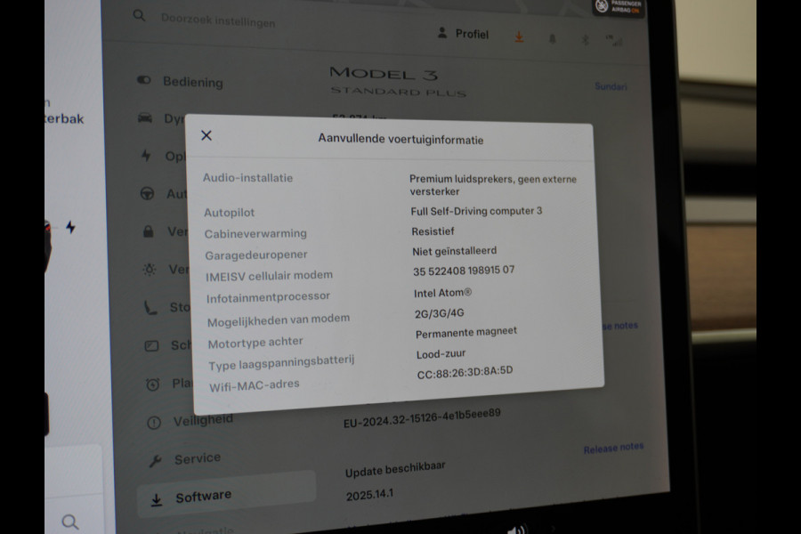 Tesla Model 3 RWD SR+ 60kWh 325PK FSD 3-Computer Lmv 18" AutoPilot Leder PanoDak Adaptive-Cruise Lmv Camera's Elektr.-Stuur+Stoelen+Spiegels+G Navi LED Comfortstoelen ACC DAB Keyless en Voorverwarmen interieur via App One-Pedal-Drive Origineel Nederlandse auto tot 11kw laden thuis! Garantie Accu tot 18-03-2028 max 160.000km 1.584kg licht!