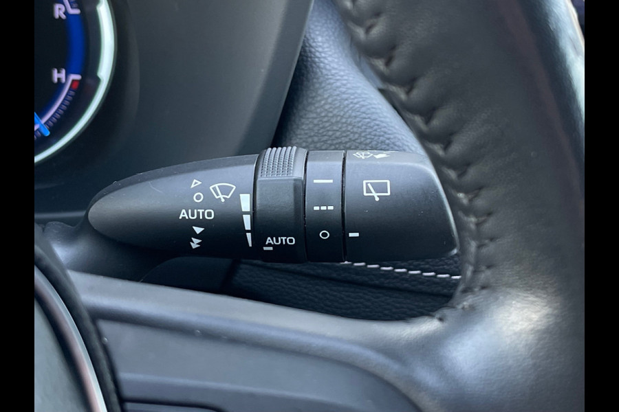 Toyota RAV4 2.5 Hybrid Dynamic | CarPlay | Camera | ACC | LED | DAB+ | 18 inch