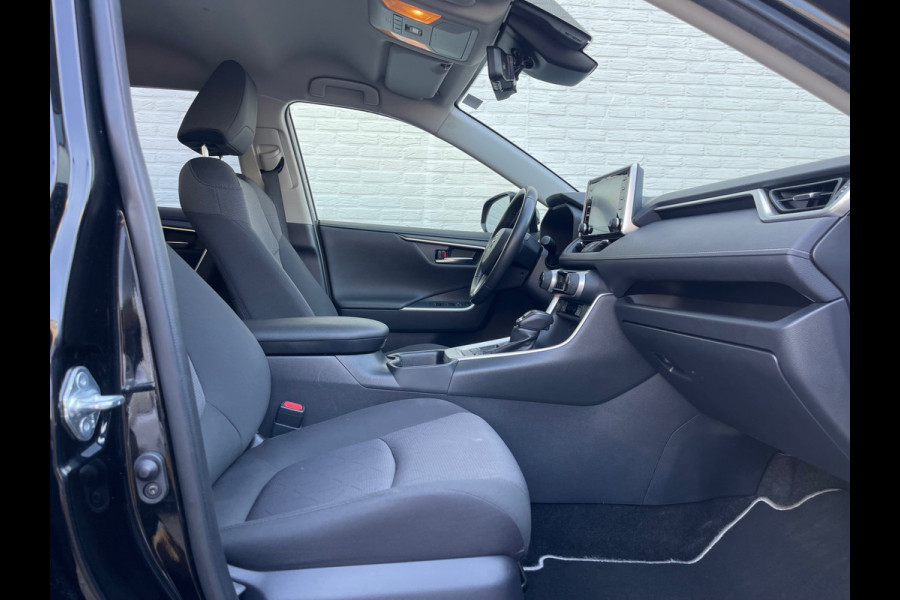 Toyota RAV4 2.5 Hybrid Dynamic | CarPlay | Camera | ACC | LED | DAB+ | 18 inch