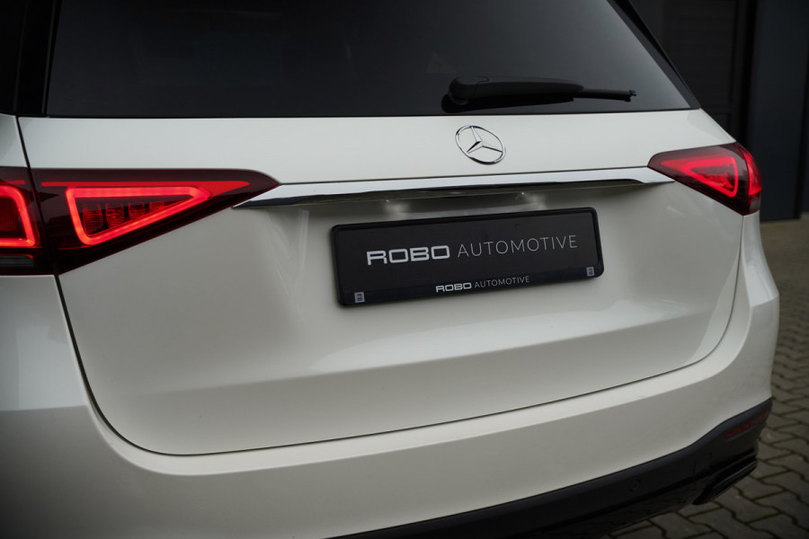 Mercedes-Benz GLE 350 D 4MATIC | Grijs Kenteken | AMG | Burmester | Adaptive Cruise Control | Stoelverwarming | Panoramadak | Luchtvering | Trekhaak | 360° Camera | BTW | Apple Carplay | Ambiance Verlichting | Leder | Nigh