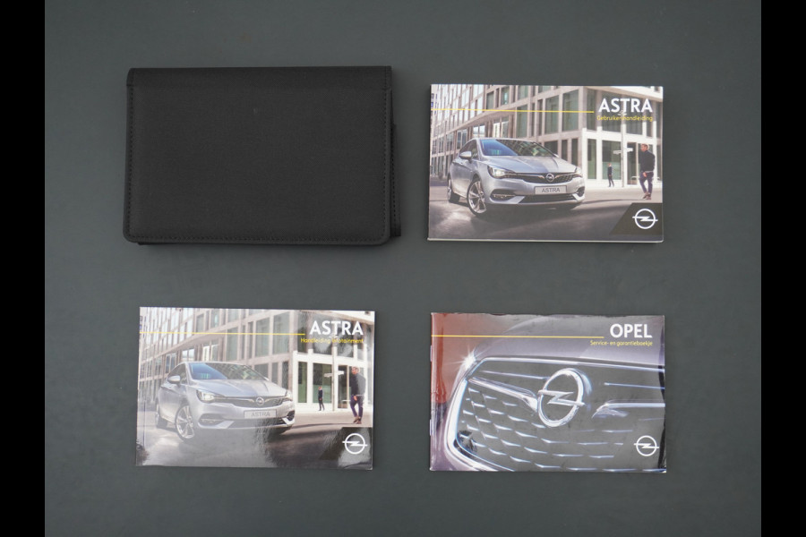 Opel Astra Sports Tourer T131PK Apple Carplay Android Auto Navi Ecc AGR-Comfort-Stoel Regen-Lichtsensor Stoel+Stuurverwarming Cruise Contro Led Winterpakket Business Edition