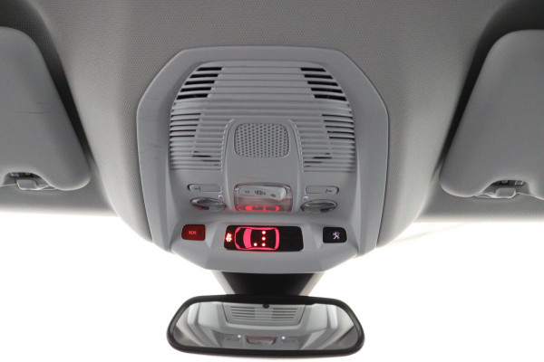 Peugeot 3008 1.2 PureTech Premium*LED*NAVI*HAAK*CRUISE*